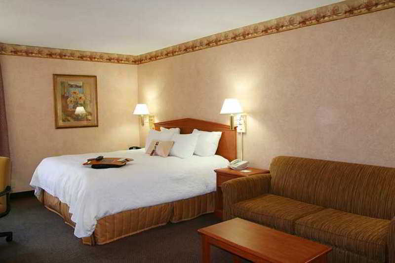 Hampton Inn Columbus/Dublin Bilik gambar
